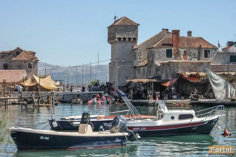 Blue Sun Apartments Kastela